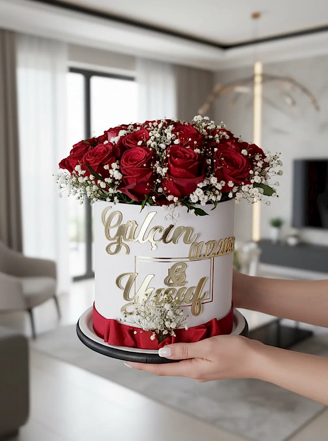 Beyaz Kutuda İsimli Canlı 17 Gül