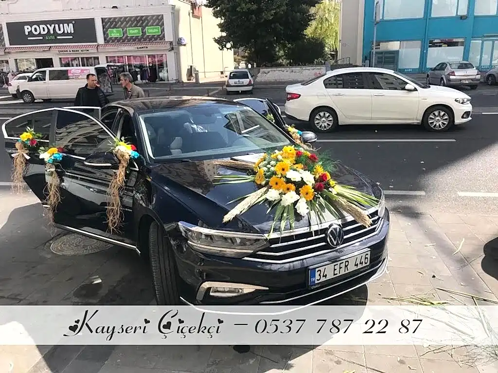 Karışık Otrafya Araç Süsü