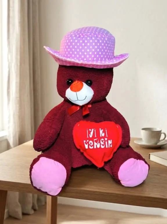Şapkalı Kalpli Yazılı Ayıcık